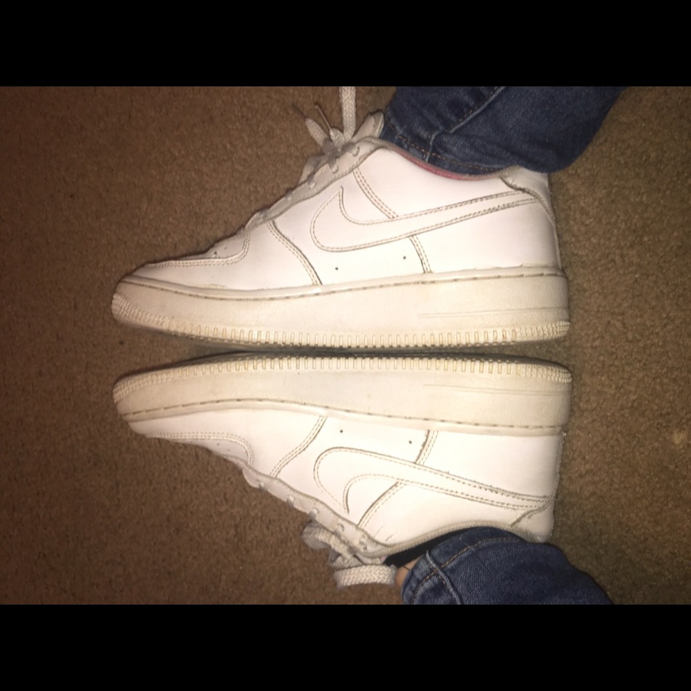 White air force 1’s. On hold dont purchase
